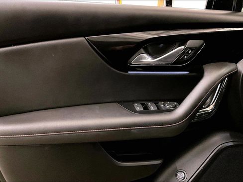 Used 2022 Chevrolet Blazer RS image 22