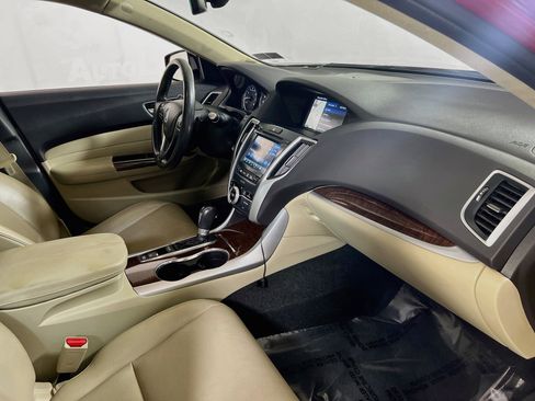 Used 2018 Acura TLX w/ Technology Package FWD image 28