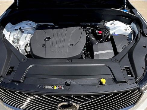 New 2026 Volvo XC90 B5 Ultra image 23