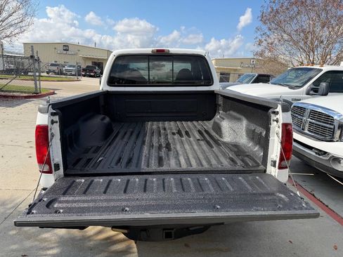 Used 1999 Ford F250 Lariat AWD/4WD image 17