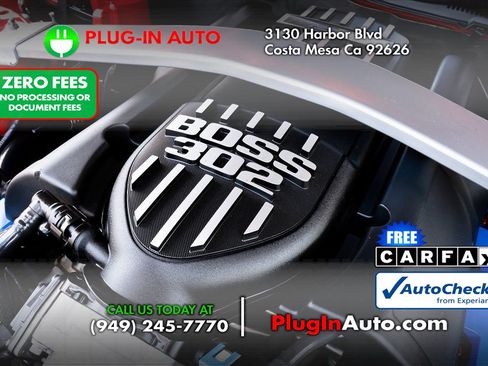 Used 2012 Ford Mustang Boss 302 w/ Boss 302 Accessory Pkg RWD image 15