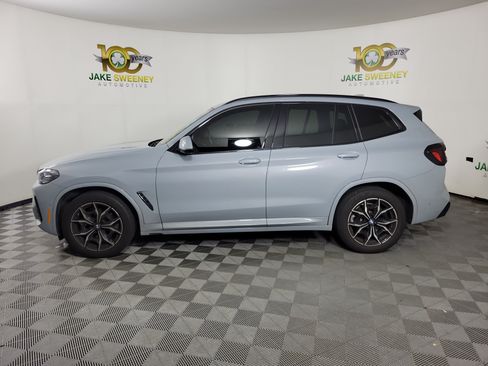 Used 2024 BMW X3 xDrive30i w/ Premium Package AWD/4WD image 2