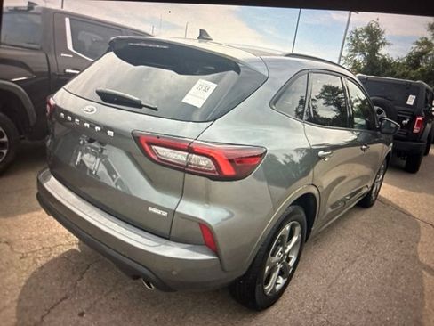 Used 2024 Ford Escape ST-Line Select w/ Tech Pack #2 AWD/4WD image 2