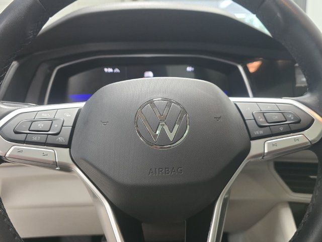 Certified 2023 Volkswagen Jetta SE FWD image 16