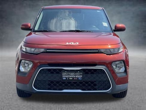 Used 2022 Kia Soul LX image 24