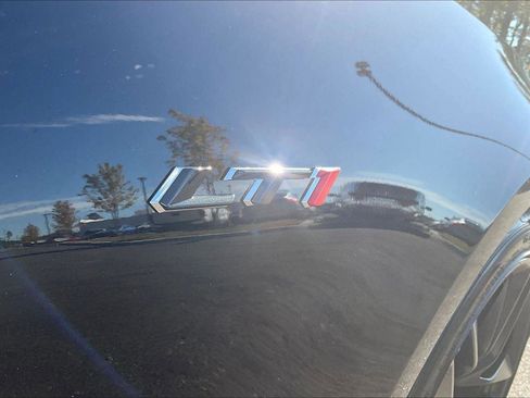 Used 2023 Chevrolet Camaro LT image 32