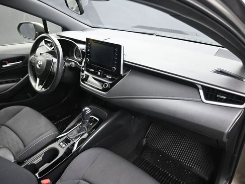 Used 2020 Toyota Corolla SE FWD image 40