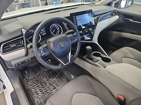 Used 2023 Toyota Camry LE FWD image 15