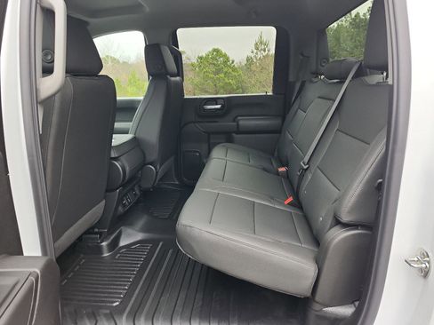 New 2026 GMC Sierra 2500 Pro image 13