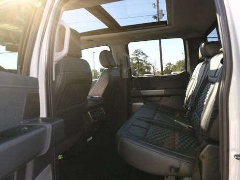 New 2026 Ford F250 Lariat w/ Black Appearance Package image 54