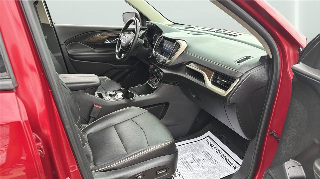 Used 2019 GMC Terrain Denali w/ Driver Alert Package II AWD/4WD image 15