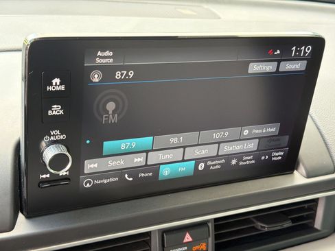 Used 2024 Honda Pilot Elite image 20