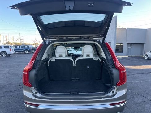 Used 2022 Volvo XC90 T6 Inscription w/ Advanced Package image 29