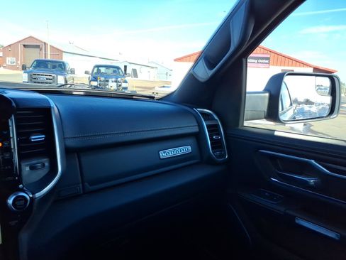 Used 2023 RAM 1500 Laramie image 21