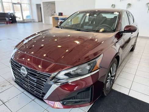 Used 2023 Nissan Altima 2.5 SV image 30