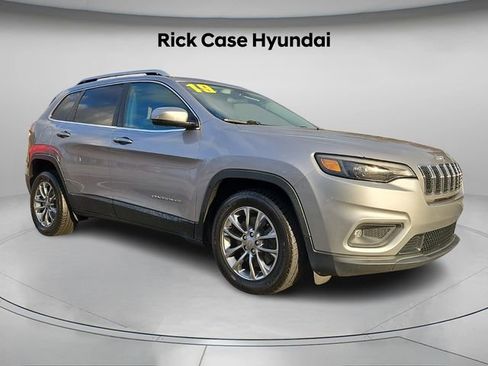 Used 2019 Jeep Cherokee Latitude Plus image 9