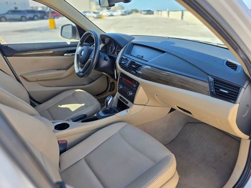 Used 2014 BMW X1 sDrive28i image 17