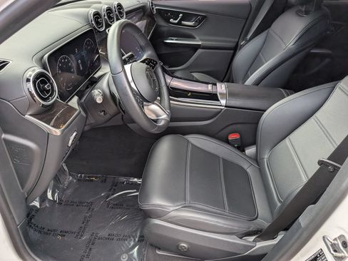 Certified 2024 Mercedes-Benz GLC 300 4MATIC image 11