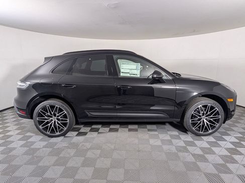 New 2026 Porsche Macan AWD/4WD image 8