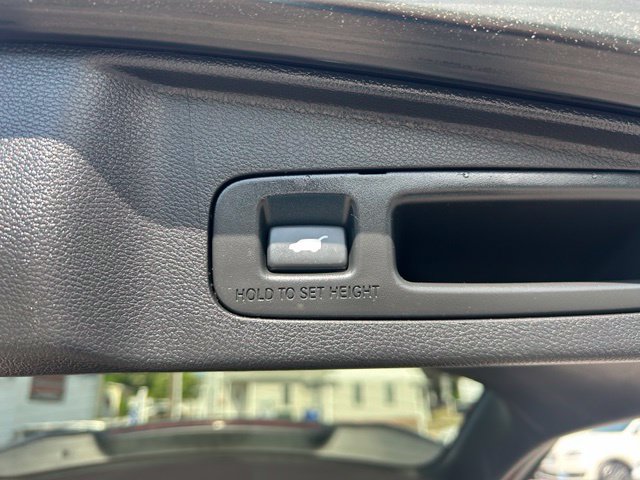 Used 2017 Honda CR-V EX-L image 11