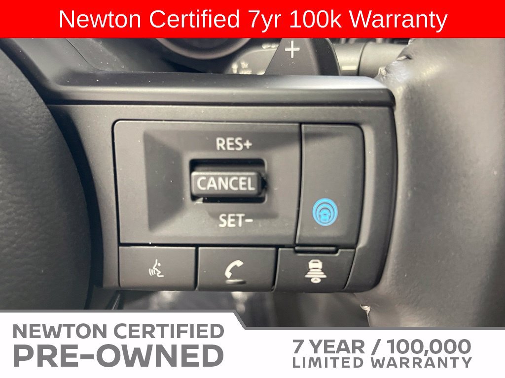 Used 2025 Nissan Pathfinder SV w/ SV Premium Package FWD image 38