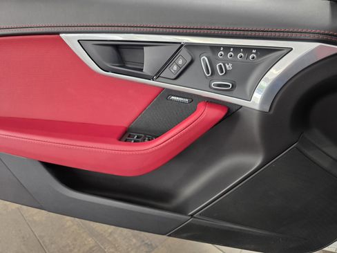Used 2021 Jaguar F-TYPE Convertible image 18