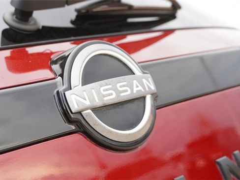 Used 2024 Nissan Pathfinder Rock Creek image 12