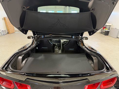 Used 2014 Chevrolet Corvette Stingray Coupe image 22