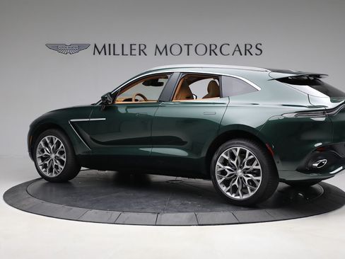 Used 2023 Aston Martin DBX AWD/4WD image 2
