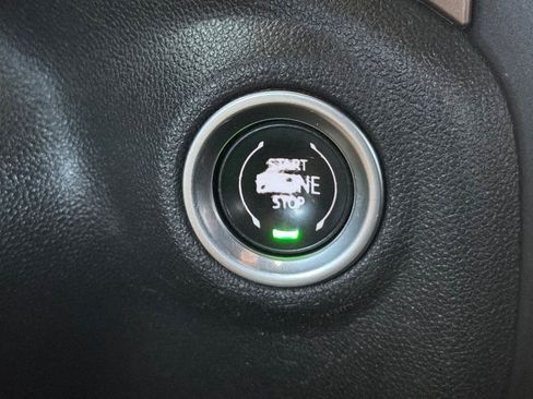 Used 2019 Chevrolet Silverado 1500 High Country AWD/4WD image 22
