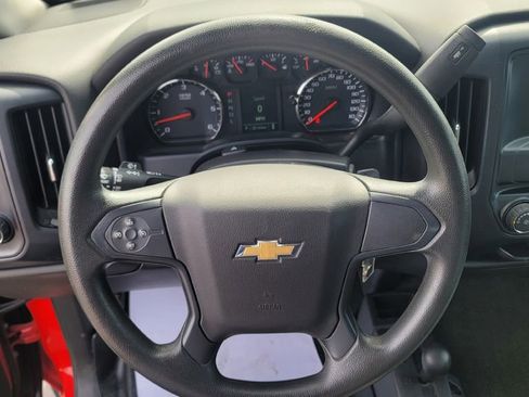 Used 2018 Chevrolet Silverado 1500 Custom w/ Custom Convenience Package AWD/4WD image 20