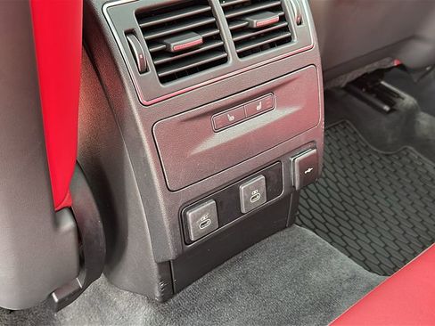 Used 2025 Jaguar F-PACE R-Dynamic S image 24