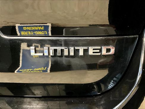 Used 2021 Jeep Grand Cherokee L Limited w/ Luxury Tech Group II image 30