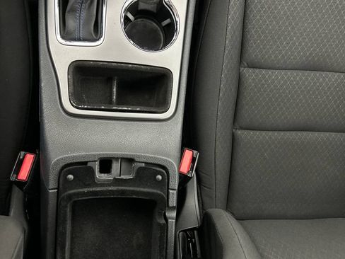 Used 2018 Jeep Grand Cherokee Laredo AWD/4WD image 15