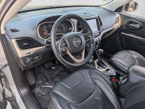 Used 2014 Jeep Cherokee Limited image 9