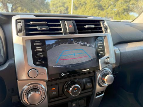 Used 2021 Toyota 4Runner SR5 image 15