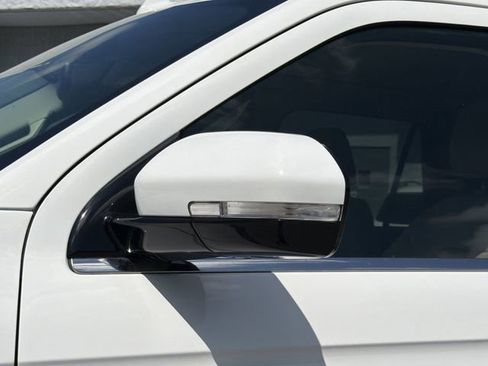 Used 2024 Ford Expedition Max Limited RWD image 11