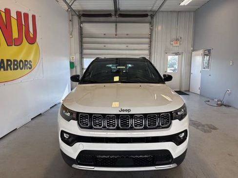 New 2025 Jeep Compass Limited w/ Sun & Sound Group image 6