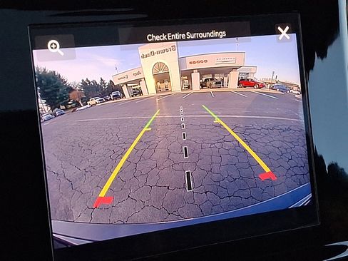 Certified 2023 Jeep Grand Cherokee Altitude image 18