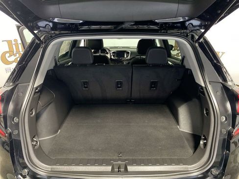 Certified 2023 GMC Terrain SLE w/ Driver Convenience Package FWD image 22