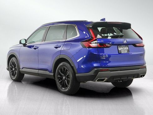 Used 2025 Honda CR-V Sport image 3