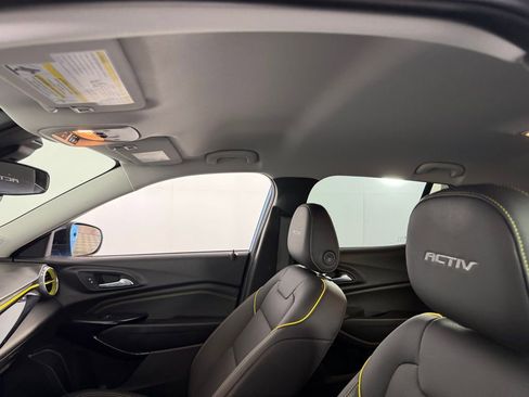 Used 2025 Chevrolet Trax ACTIV w/ Driver Confidence Package image 23