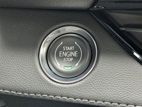 New 2026 Buick Enclave Sport Touring w/ Power Package FWD image 32