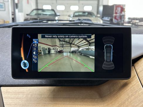 Used 2015 BMW i3 Base 4dr Hatchback image 30