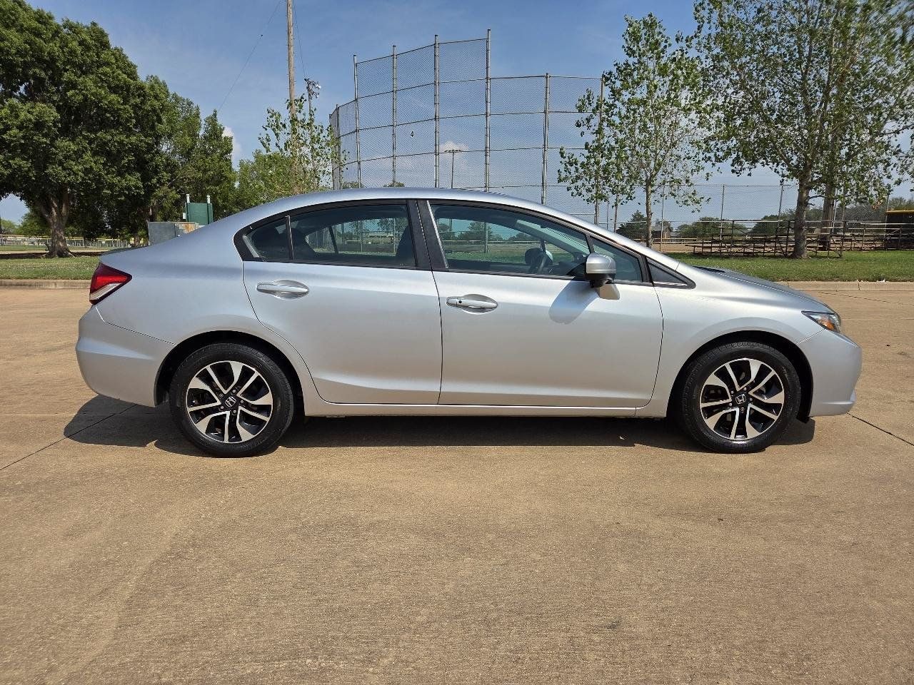 Used 2015 Honda Civic EX image 24