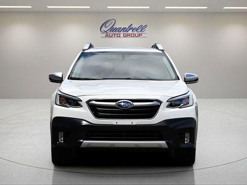 Used 2022 Subaru Outback Touring AWD/4WD image 9