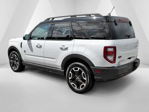 Used 2024 Ford Bronco Sport Outer Banks w/ Tech Package AWD/4WD image 5