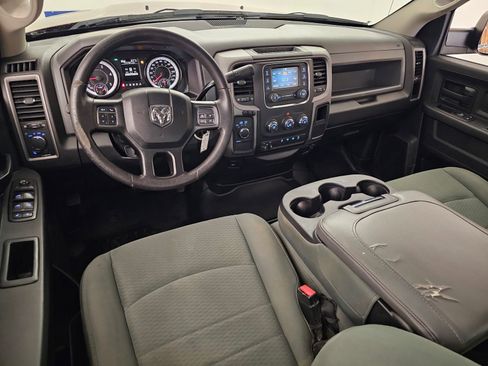 Used 2017 RAM 2500 Tradesman w/ Chrome Appearance Group image 15