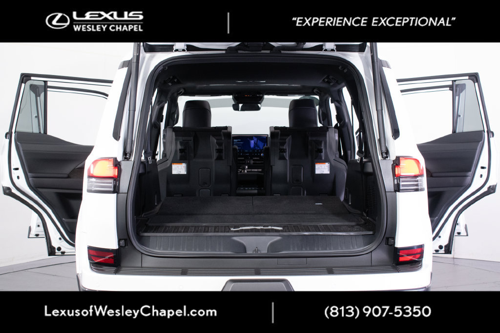 Certified 2026 Lexus GX 550 w/ Accessory Package (31) AWD/4WD image 12