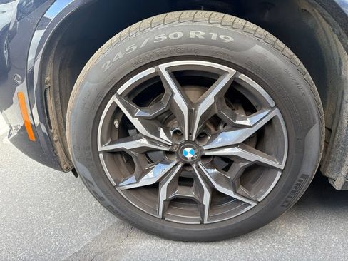 Used 2024 BMW X3 sDrive30i w/ Premium Package RWD image 9
